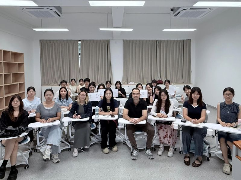 活动回顾 | 英语角搭起“健康...